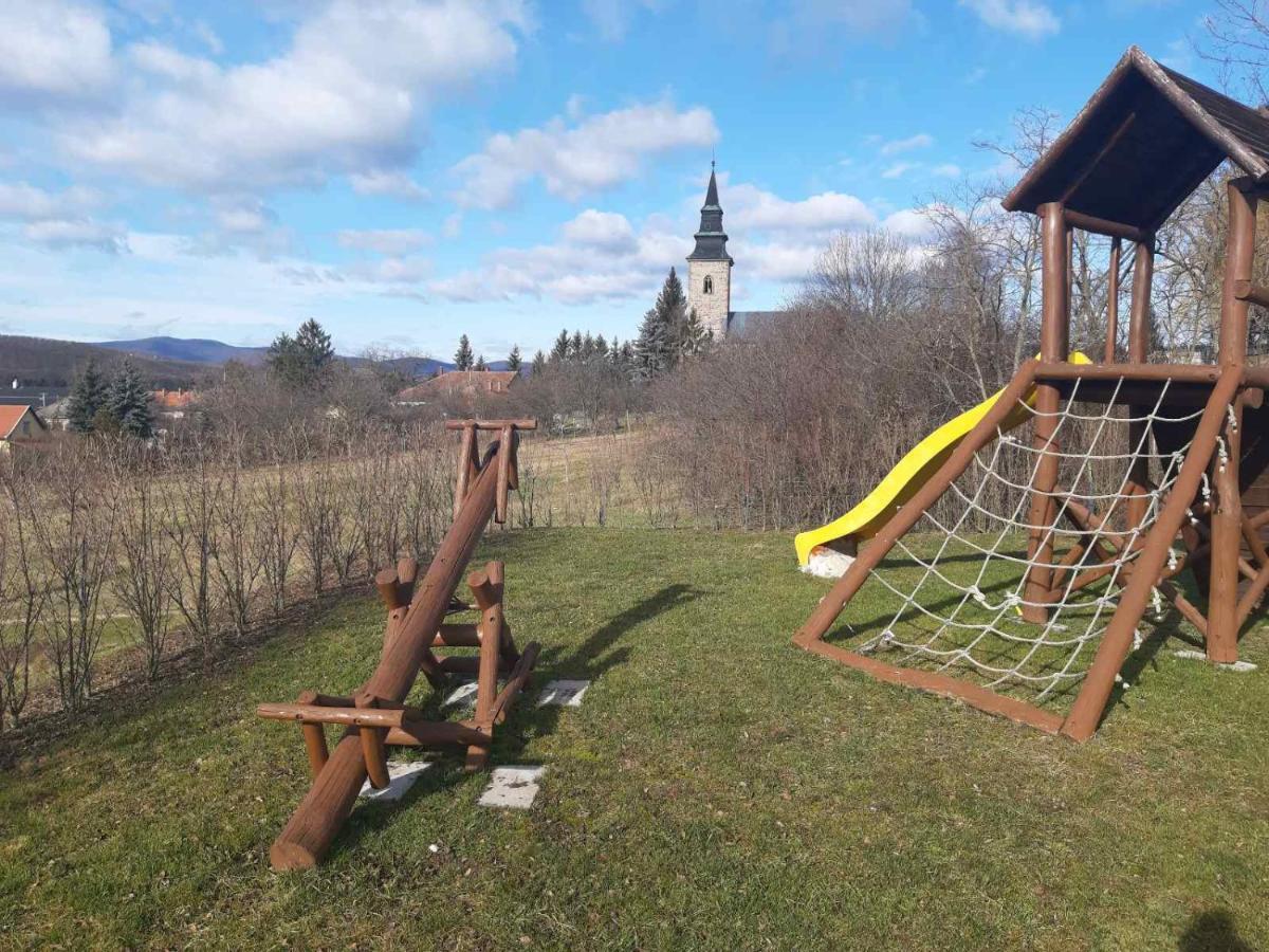 Margareta Apartman Es Ueduelohaz Bogacs Luaran gambar